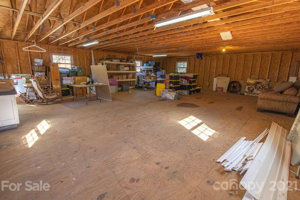 102 Possum Ridge Road Candler, NC 28715 - Photo 25 of 43 Gallery Image 25