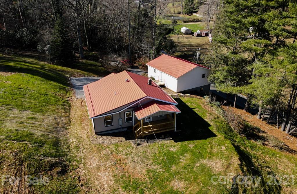 102 Possum Ridge Road Candler, NC 28715 - Photo 31 of 43 Gallery Image 31