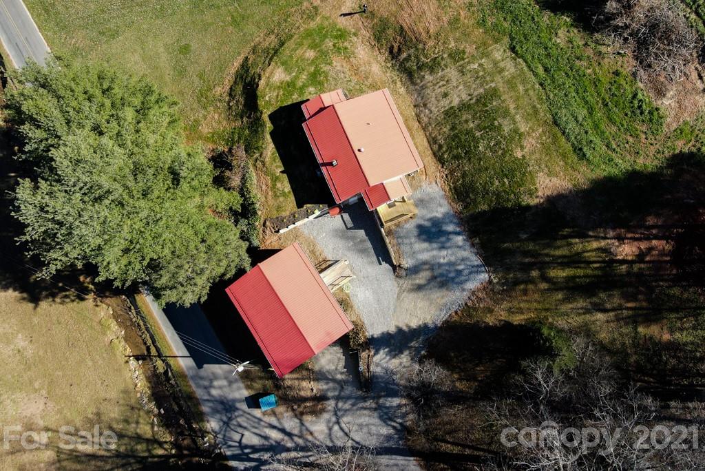 102 Possum Ridge Road Candler, NC 28715 - Photo 34 of 43 Gallery Image 34