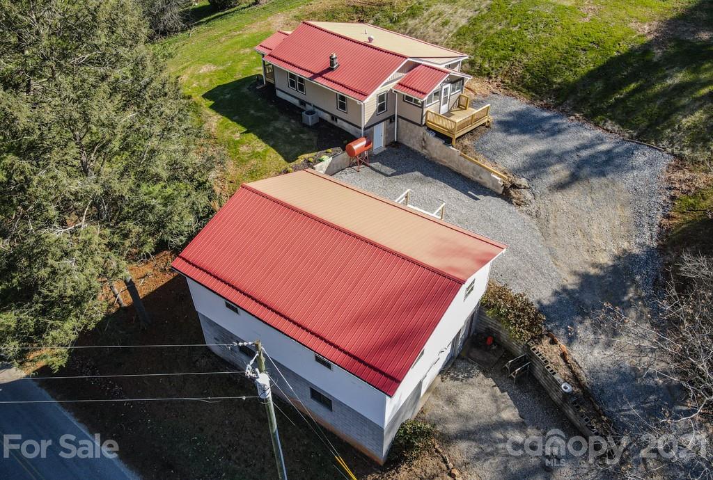 102 Possum Ridge Road Candler, NC 28715 - Photo 38 of 43 Gallery Image 38