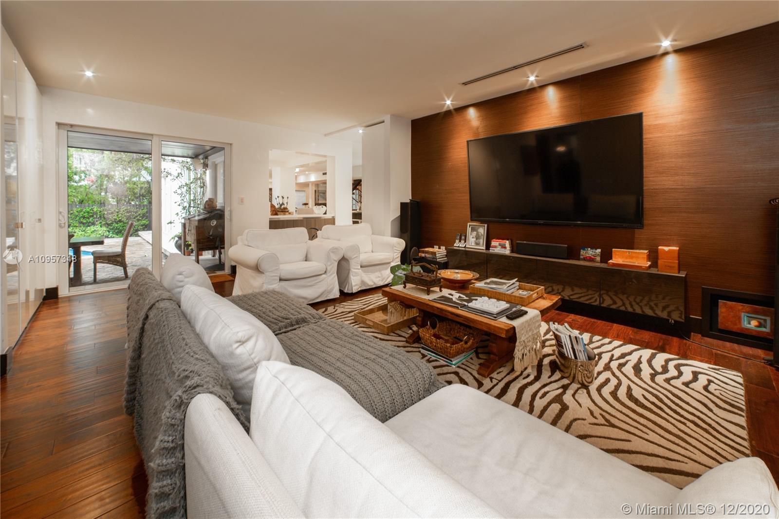 575 Bay Point Road Miami, FL 33137 - Photo 11 of 31