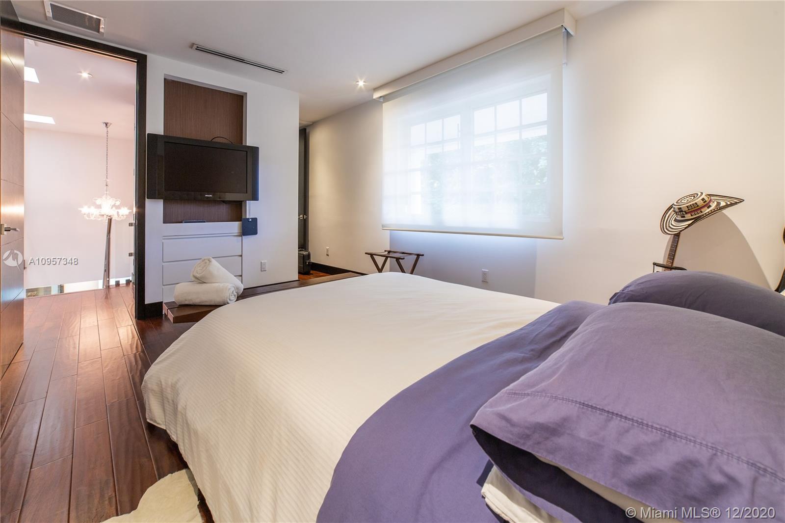 575 Bay Point Road Miami, FL 33137 - Photo 18 of 31