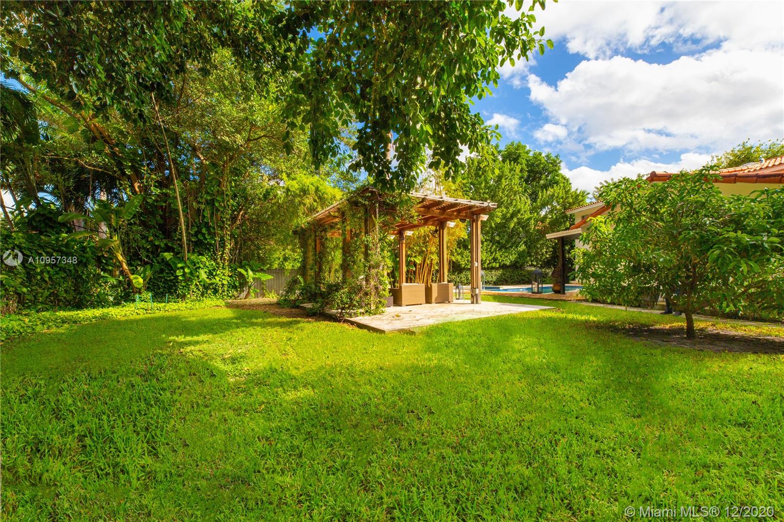 575 Bay Point Road Miami, FL 33137 - Photo 30 of 31