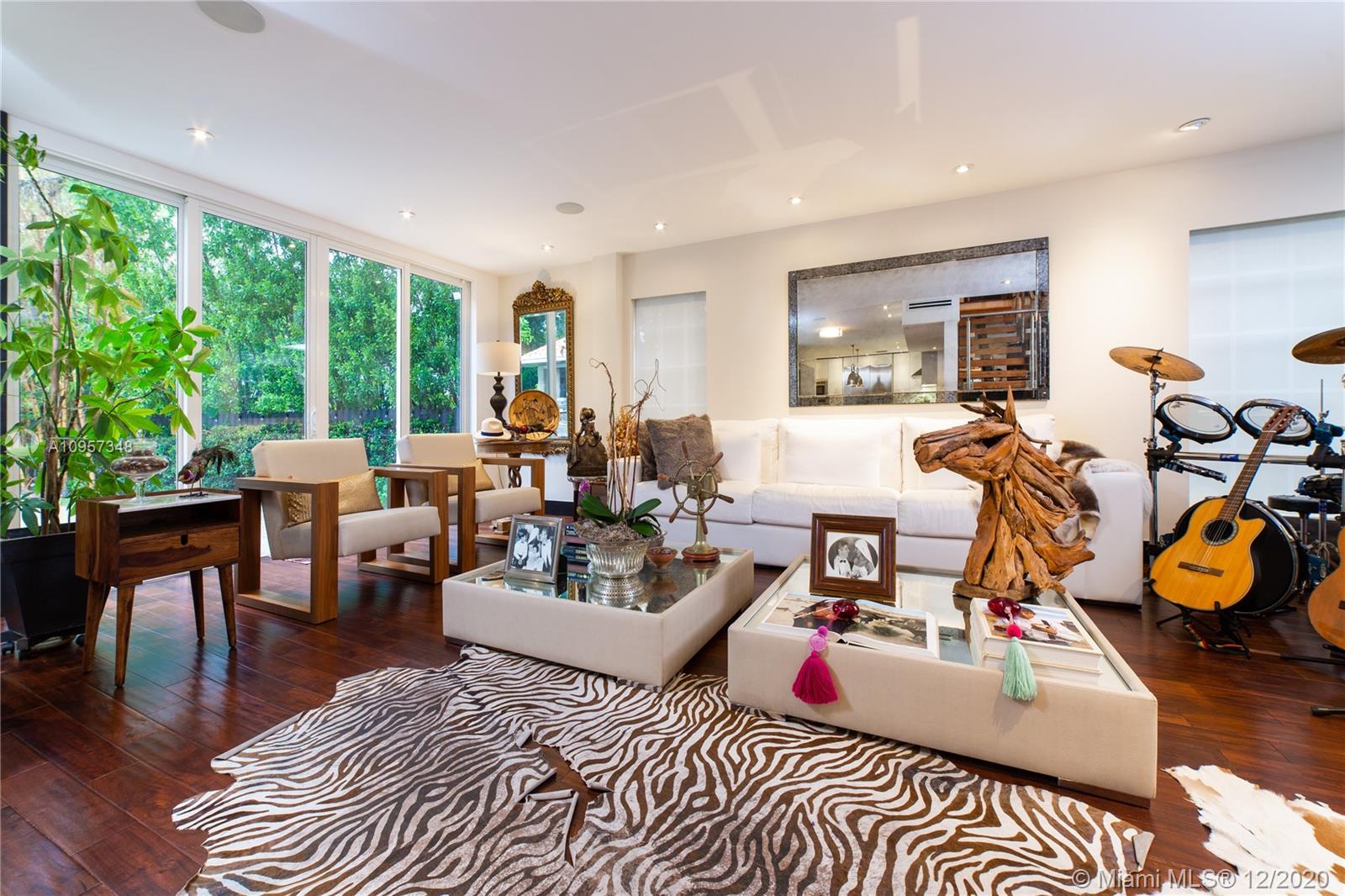 575 Bay Point Road Miami, FL 33137 - Photo 4 of 31