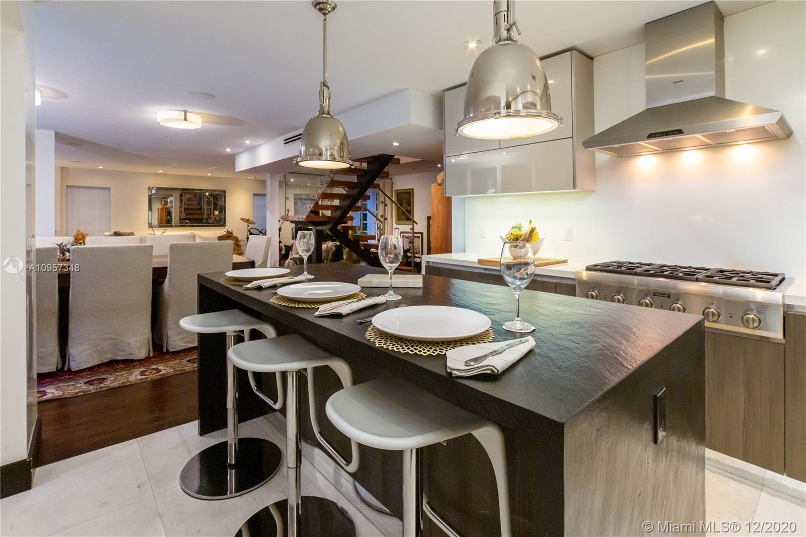 575 Bay Point Road Miami, FL 33137 - Photo 10 of 31