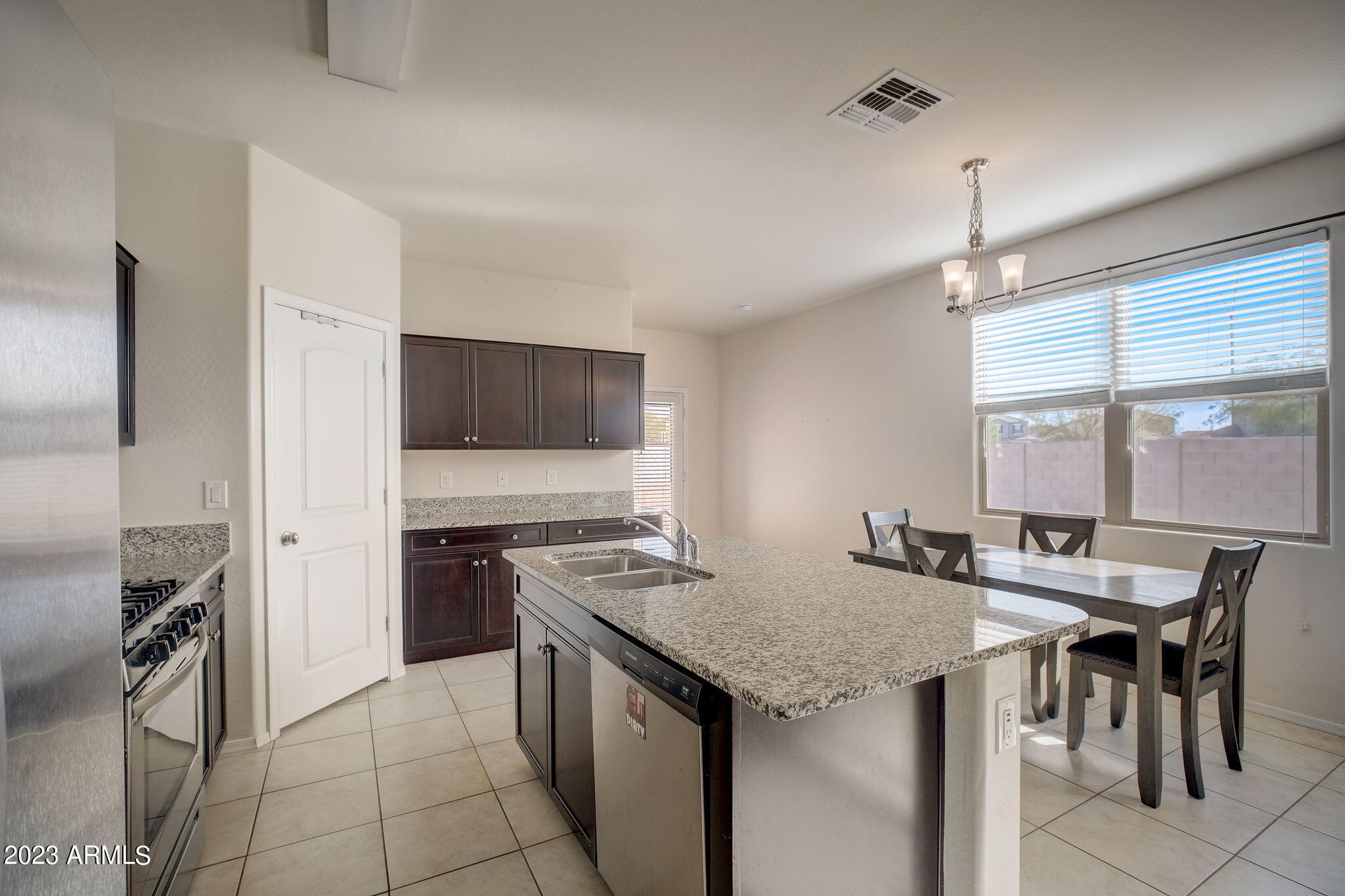 30880 West Picadilly Road Buckeye, AZ 85396 - Photo 13 of 31 14-web-or-mls-W Picadilly Rd-014