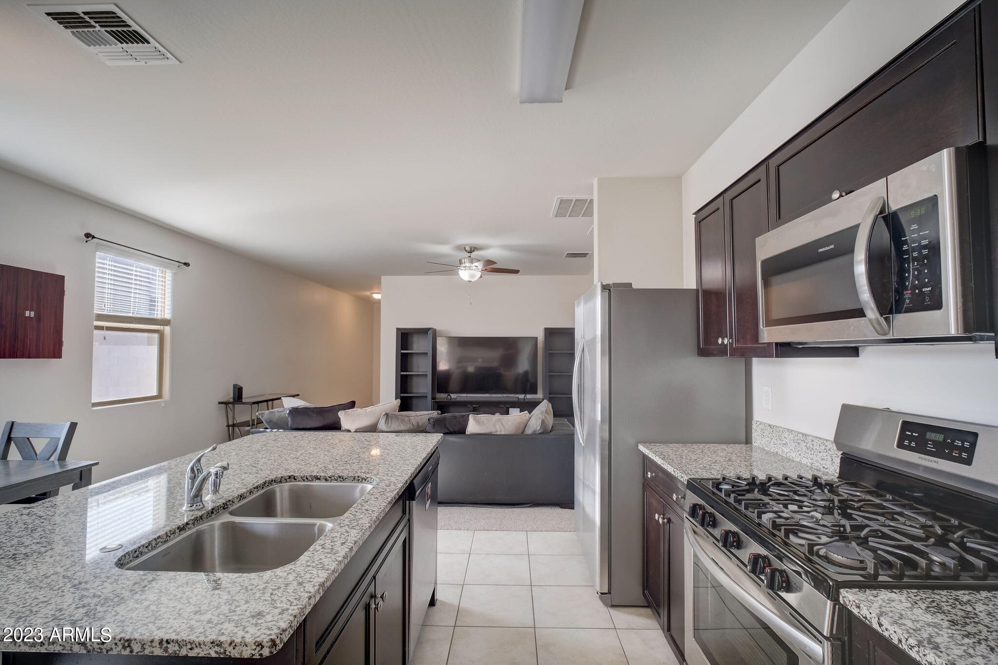 30880 West Picadilly Road Buckeye, AZ 85396 - Photo 15 of 31 16-web-or-mls-W Picadilly Rd-016