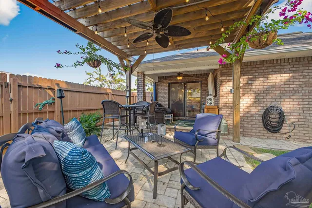 $340,900 | 6065 Dunridge Drive, Pace, FL 32571