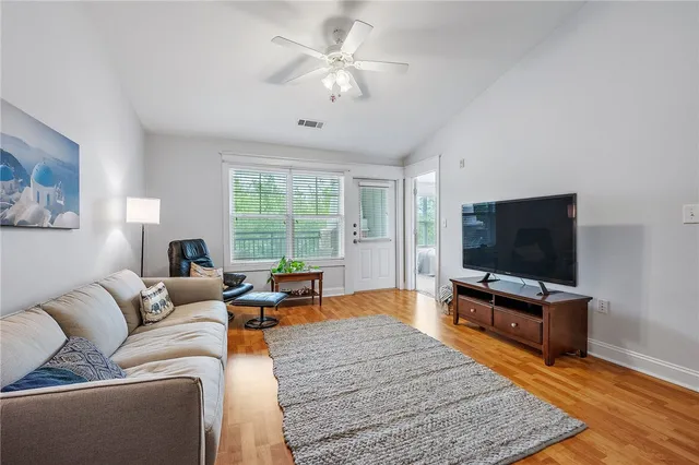 $189,500 | 1725 Harvey Mitchell Parkway South, Unit 2433, College Station, TX 77840