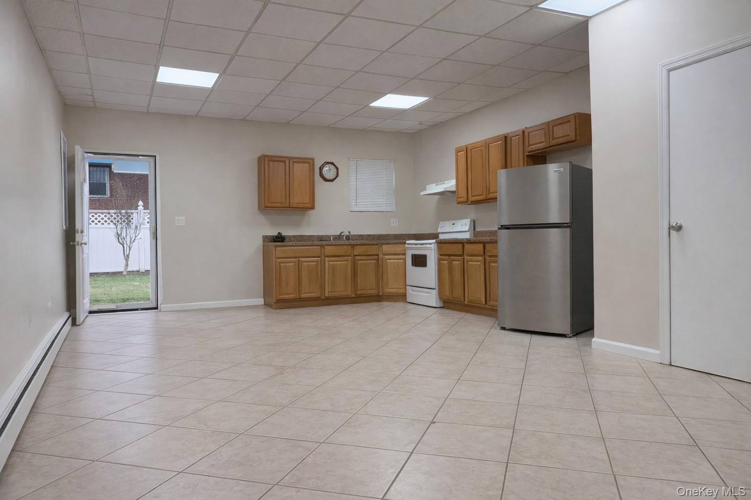 536 Throgs Neck Expressway Bronx, NY 10465 - Photo 10 of 13 Basement studio leading to apartment