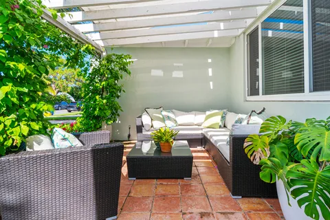 $1,999,000 | 230 Santa Lucia Drive, West Palm Beach, FL 33405