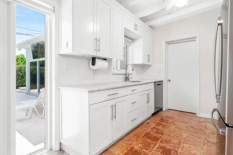 $1,999,000 | 230 Santa Lucia Drive, West Palm Beach, FL 33405