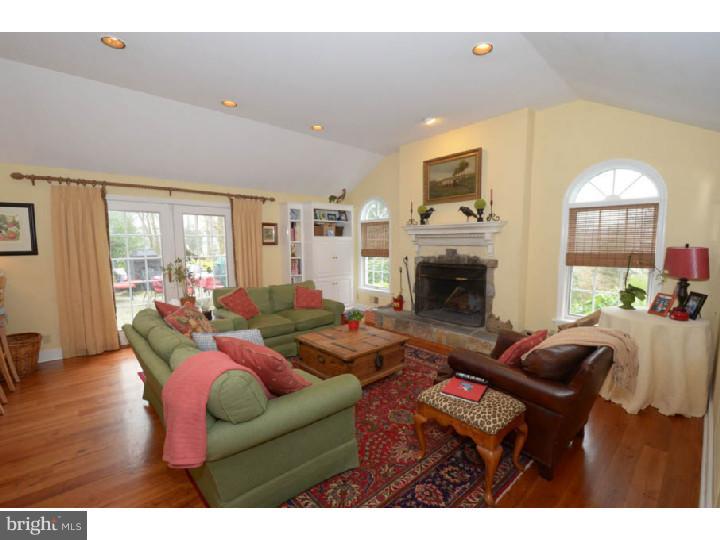 452 West Valley Road Wayne, PA 19087 - Photo 9 of 25 Family Room