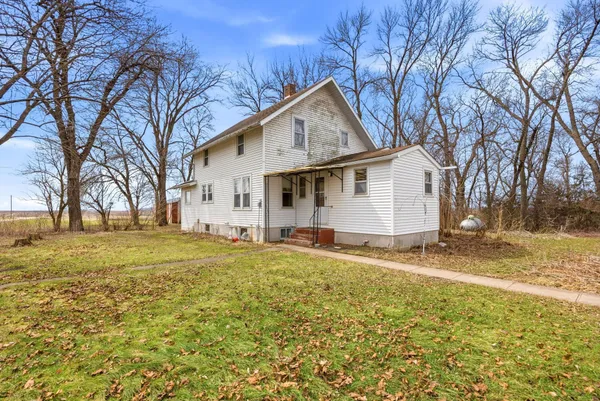 $279,900 | 54724 805th Avenue, Buffalo Lake, MN 55314