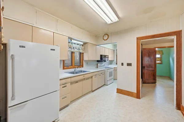 $279,900 | 54724 805th Avenue, Buffalo Lake, MN 55314