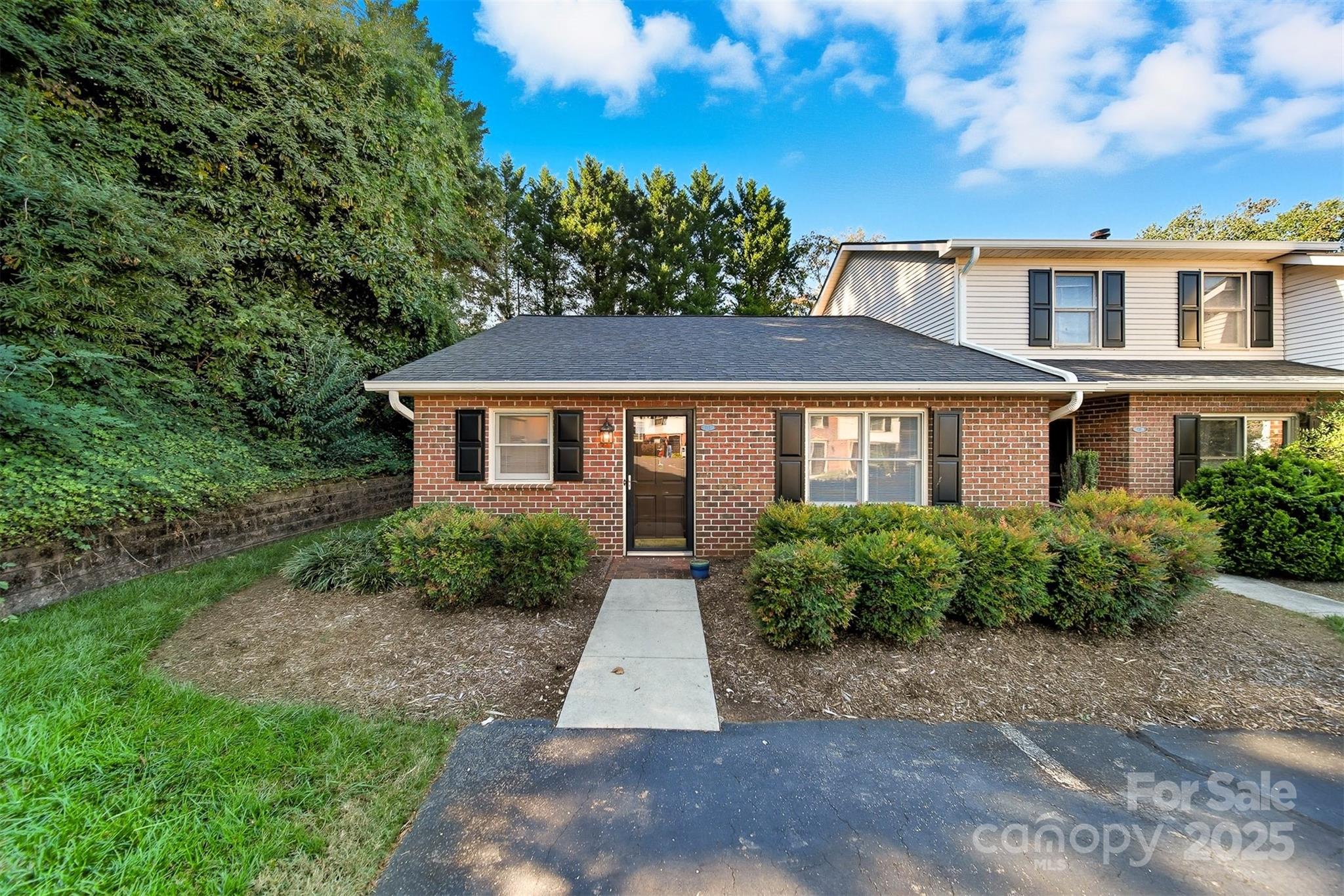717 21st Avenue Northeast Hickory, NC 28601 - Photo 1 of 26 Gallery Image 1