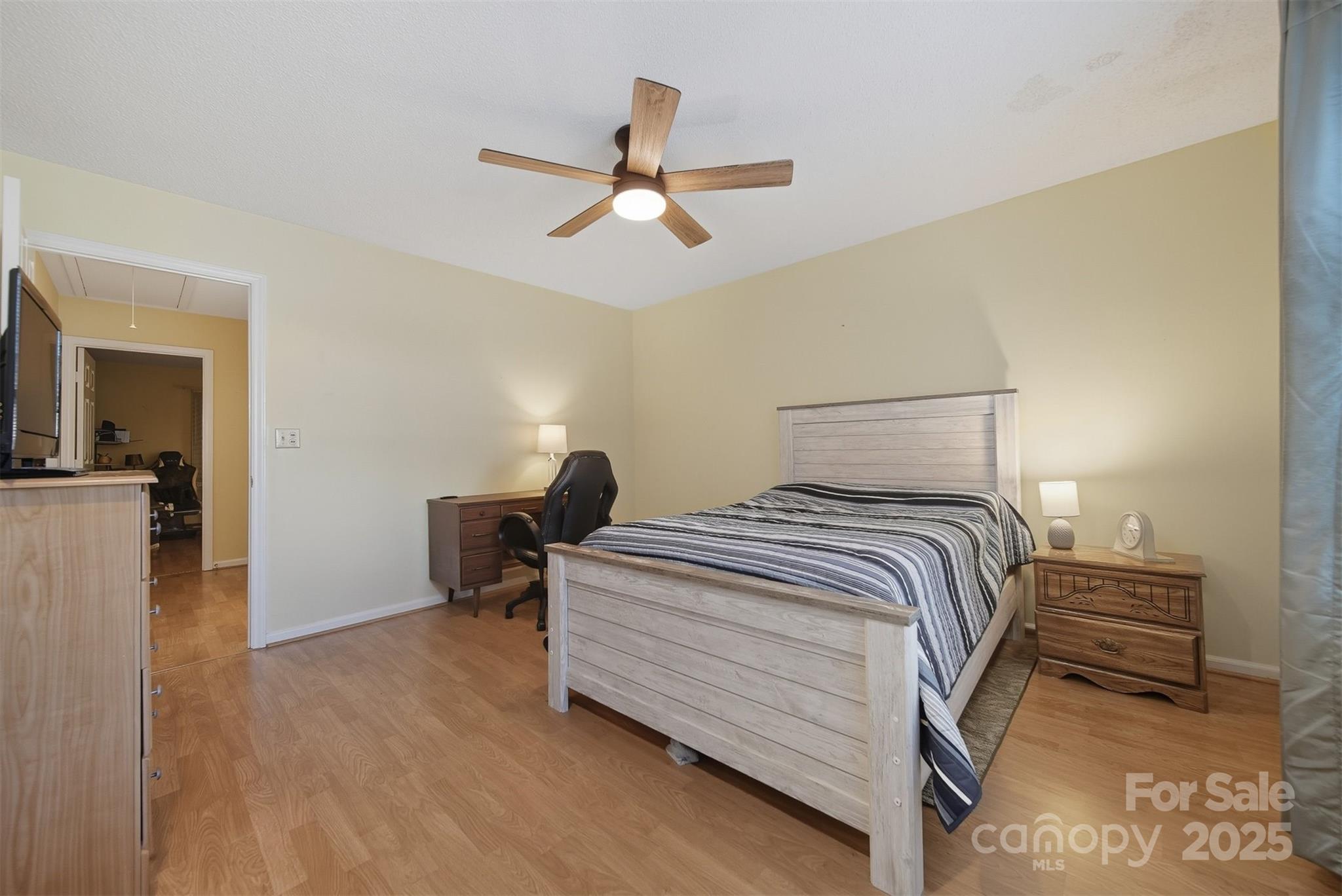 717 21st Avenue Northeast Hickory, NC 28601 - Photo 17 of 26 Gallery Image 17
