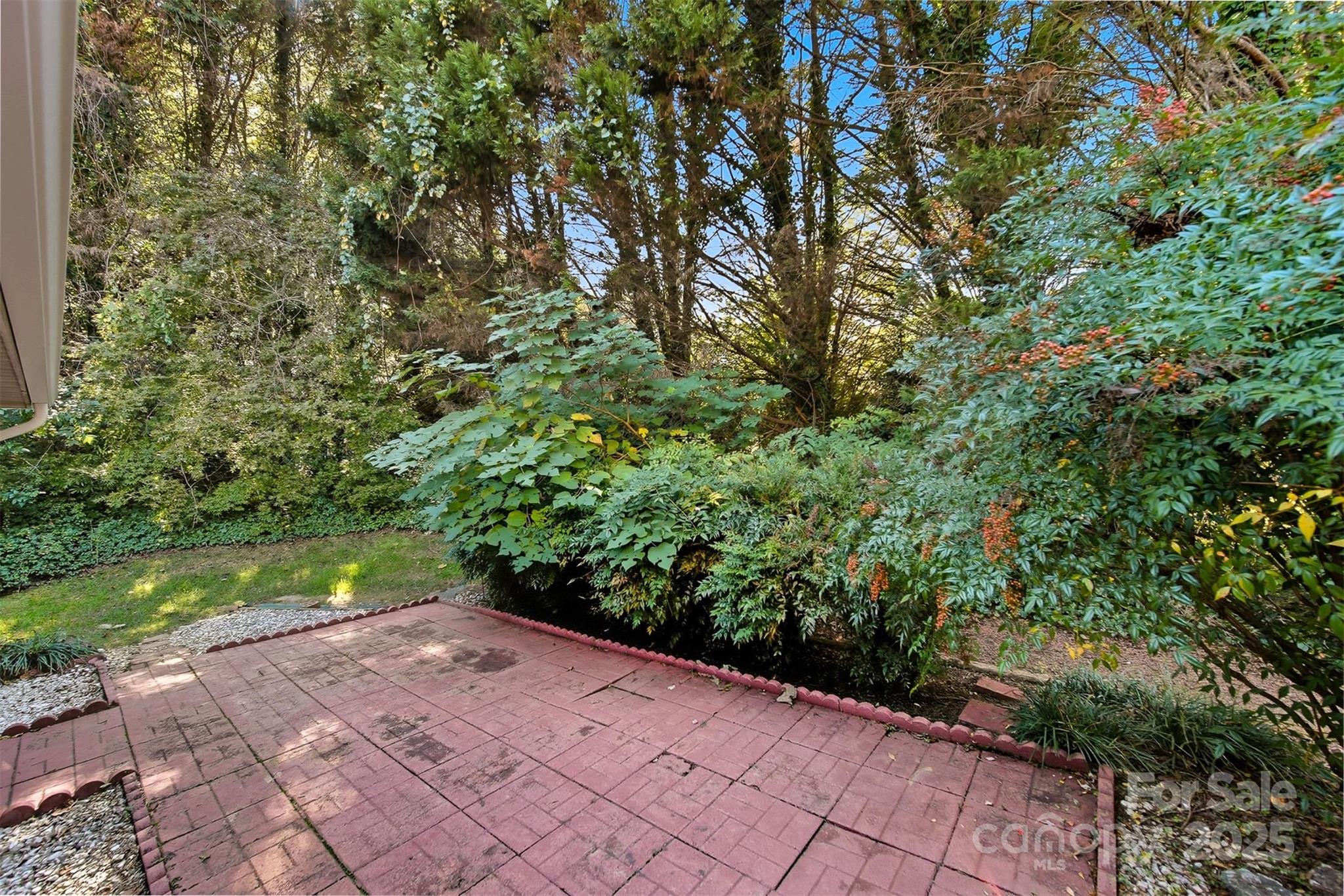 717 21st Avenue Northeast Hickory, NC 28601 - Photo 25 of 26 Gallery Image 25