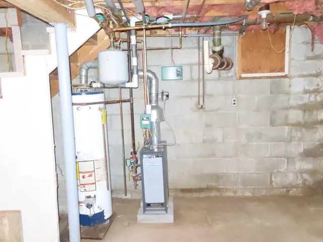 $489,000 | 268 Main Street, Dennis Port, MA 02639