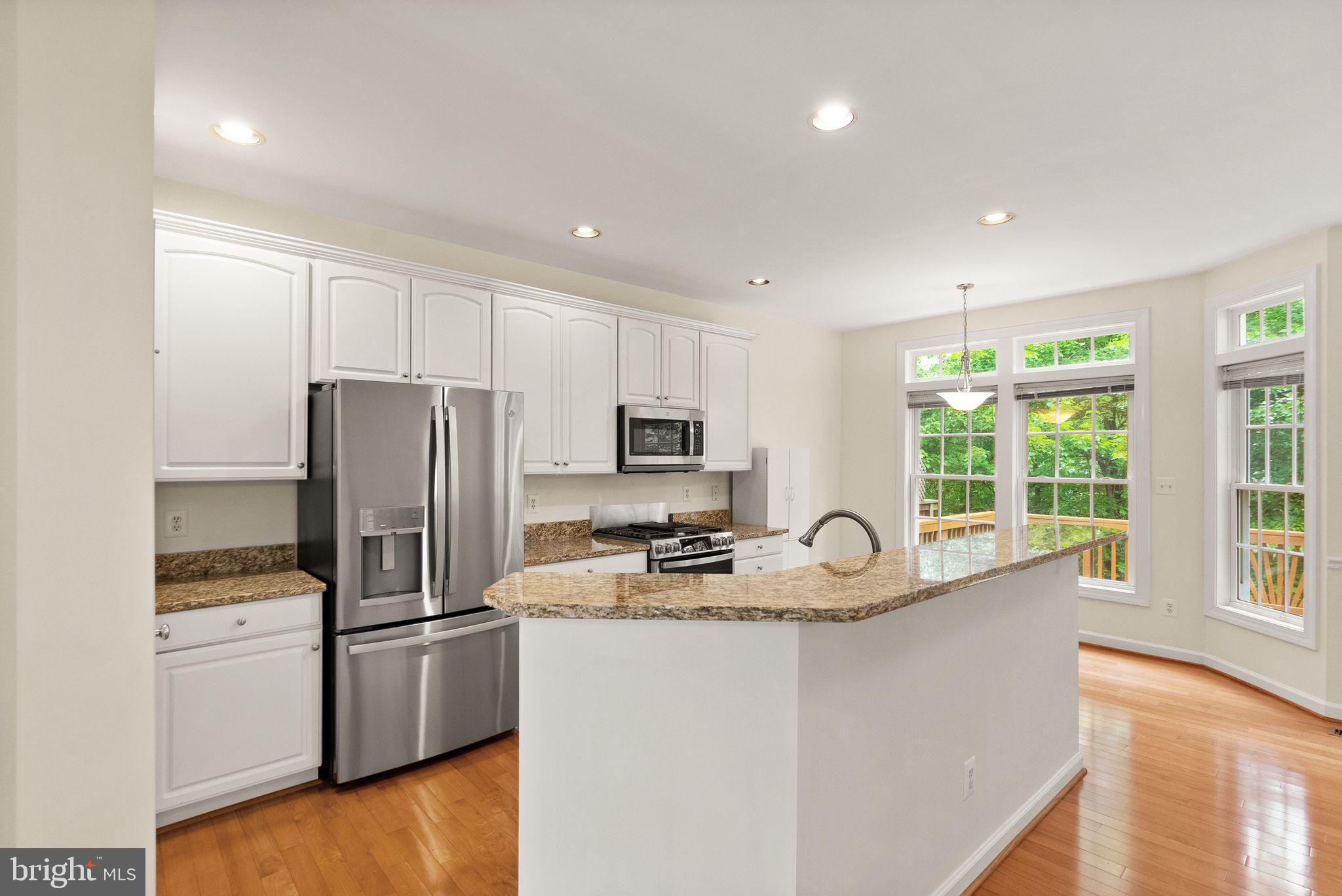 6635 Debra Lu Way Springfield, VA 22150 - Photo 13 of 44
