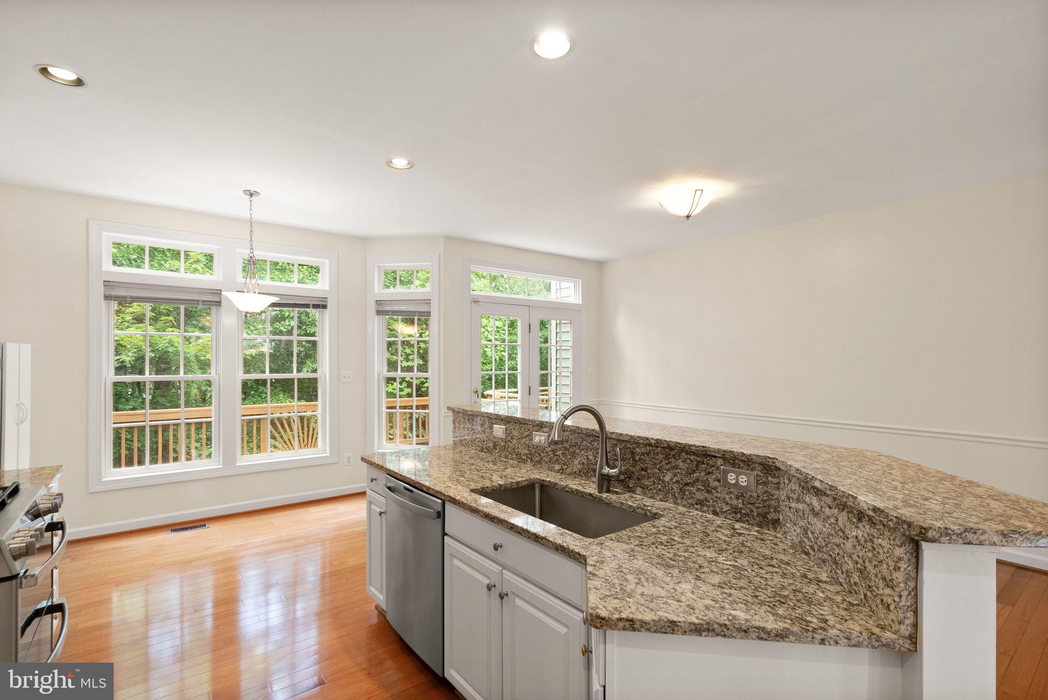 6635 Debra Lu Way Springfield, VA 22150 - Photo 15 of 44
