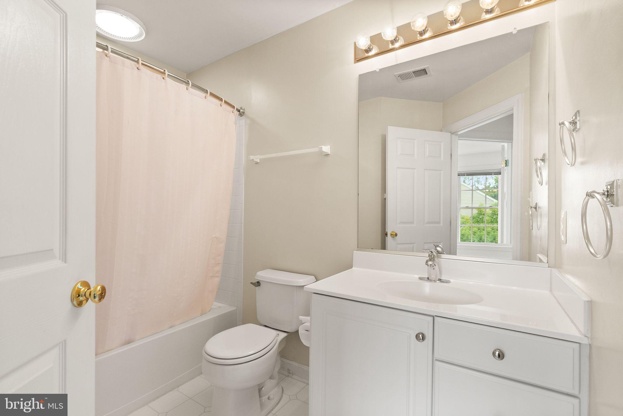 6635 Debra Lu Way Springfield, VA 22150 - Photo 33 of 44