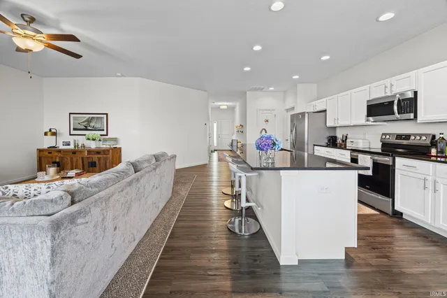 $319,900 | 215 Folkston Way, Lafayette, IN 47905