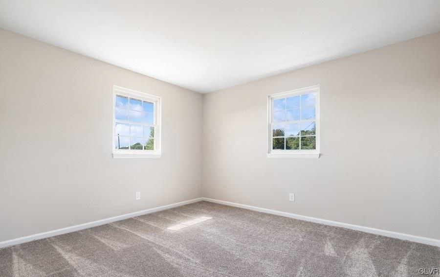 3962 Mountain Road Slatington, PA 18080 - Photo 11 of 17 Gallery Image 11