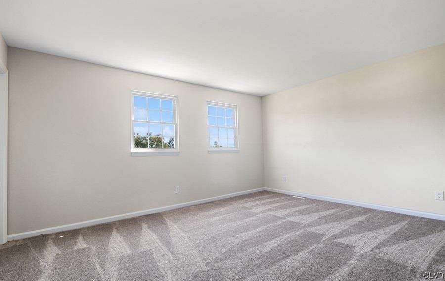 3962 Mountain Road Slatington, PA 18080 - Photo 9 of 17 Gallery Image 9