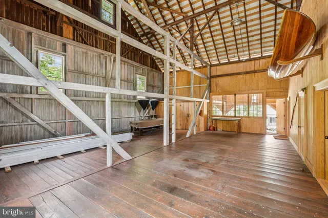 $9,000,000 | 23348 Tidewater Trail, Port Royal, VA 22535