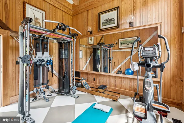 $9,000,000 | 23348 Tidewater Trail, Port Royal, VA 22535