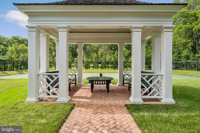 $9,000,000 | 23348 Tidewater Trail, Port Royal, VA 22535