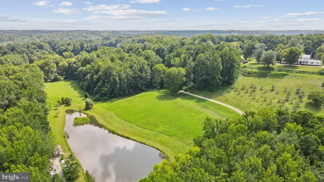 $9,000,000 | 23348 Tidewater Trail, Port Royal, VA 22535