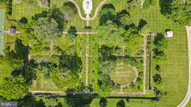 $9,000,000 | 23348 Tidewater Trail, Port Royal, VA 22535