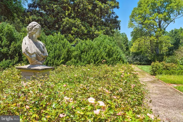 $9,000,000 | 23348 Tidewater Trail, Port Royal, VA 22535