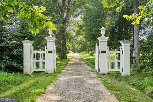 $9,000,000 | 23348 Tidewater Trail, Port Royal, VA 22535