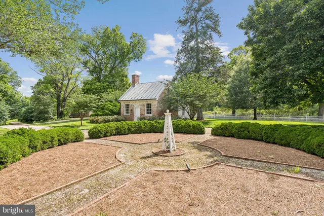 $9,000,000 | 23348 Tidewater Trail, Port Royal, VA 22535