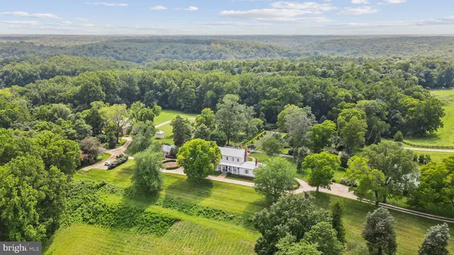 $9,000,000 | 23348 Tidewater Trail, Port Royal, VA 22535