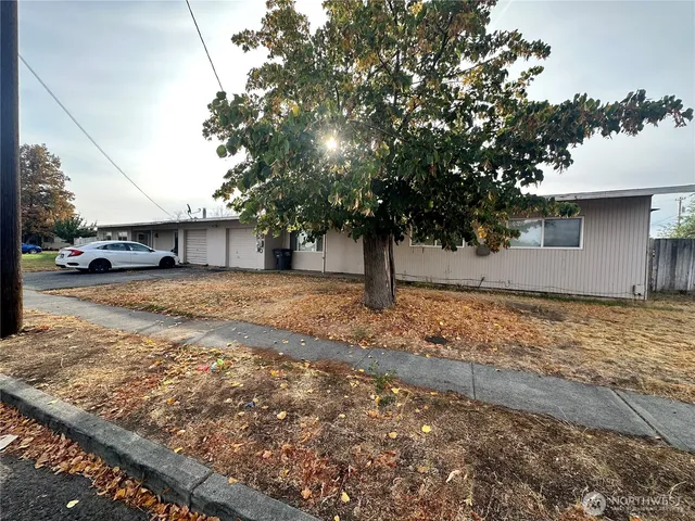 $340,000 | 8958 Tinker Loop, Unit A & B, Moses Lake, WA 98837