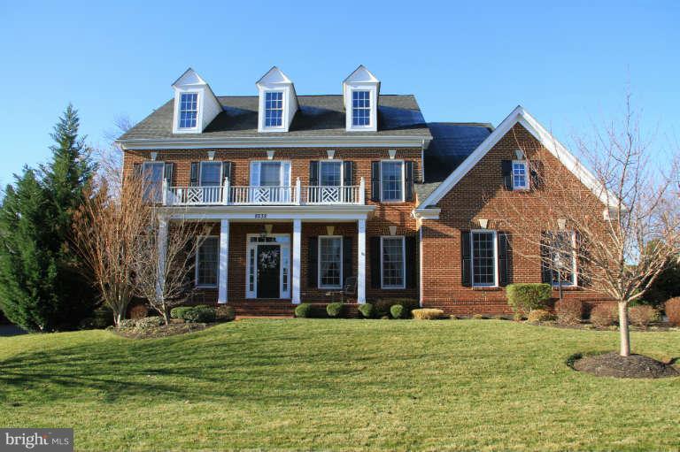 8232 Roxborough Loop Gainesville, VA 20155 - Photo 1 of 1 Exterior (Front)