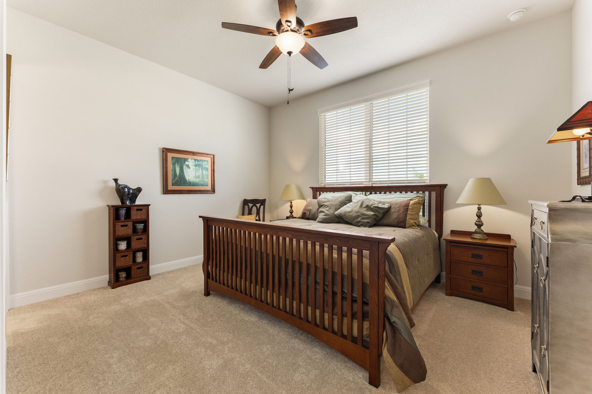 112 Telegraph Lane Georgetown, TX 78633 - Photo 16 of 35 Guest bedroom #1 of 2 has a walk-in closet and private bathroom.