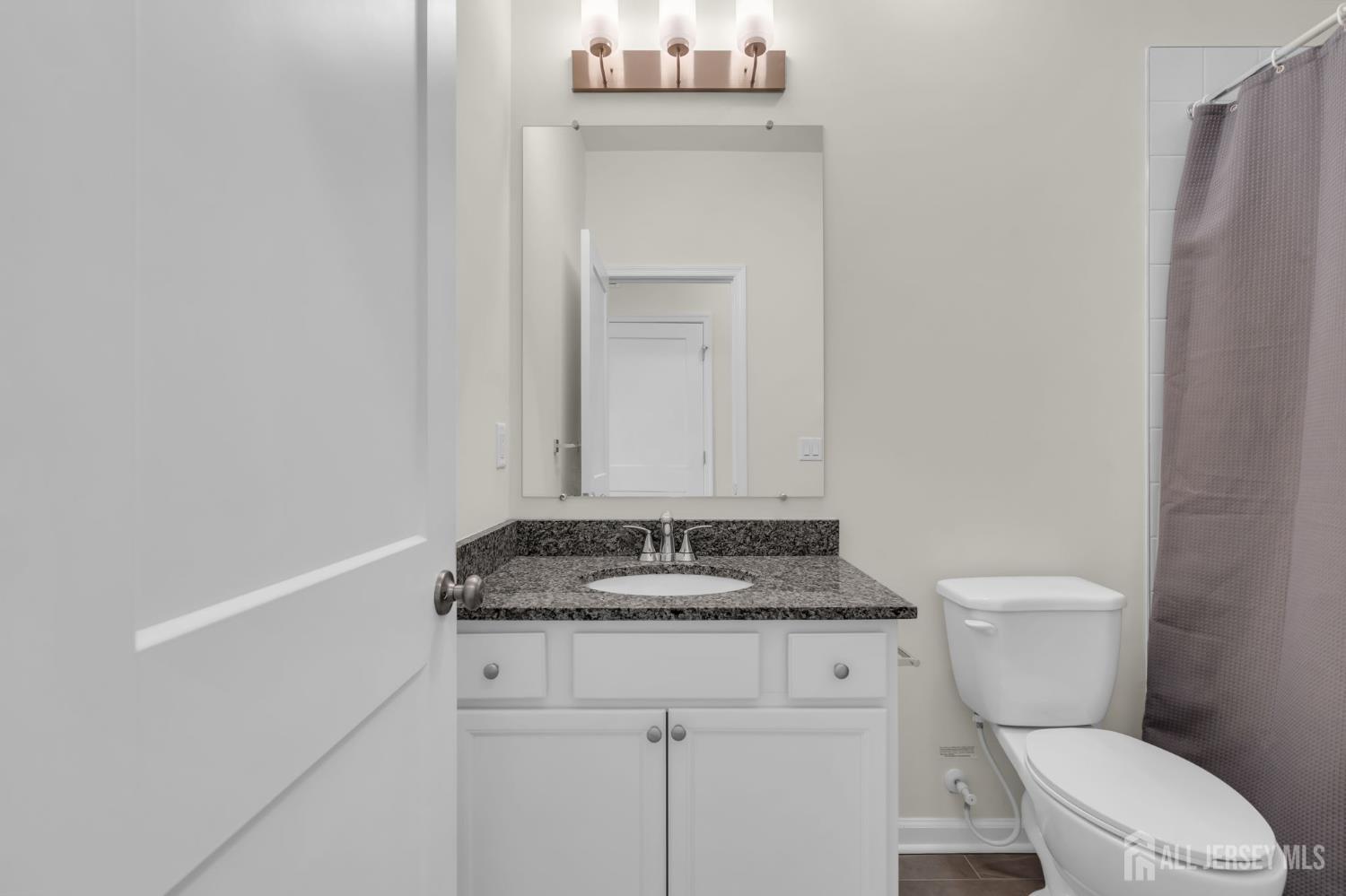 734 Station Road Dunellen, NJ 08812 - Photo 25 of 40 Gallery Image 25
