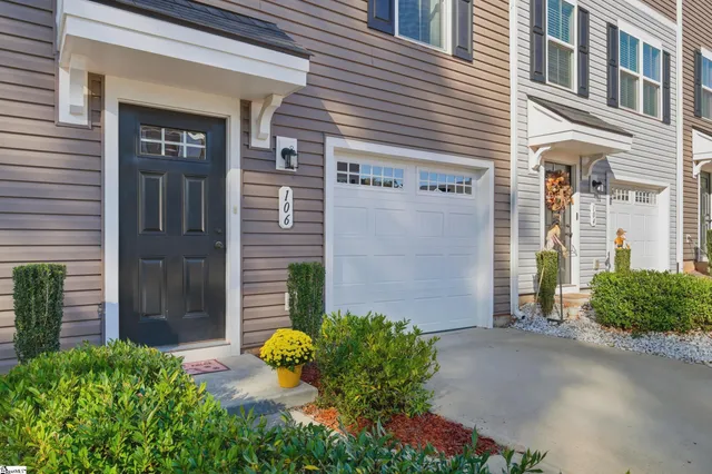 $206,800 | 106 Sproles Lane, Easley, SC 29642