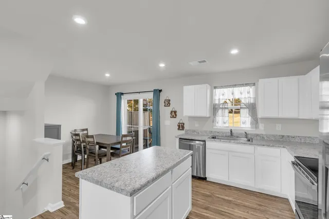 $206,800 | 106 Sproles Lane, Easley, SC 29642