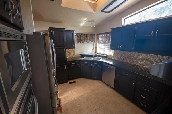 $299,900 | 6850 Hidden Brook Lane, Citrus Heights, CA 95621