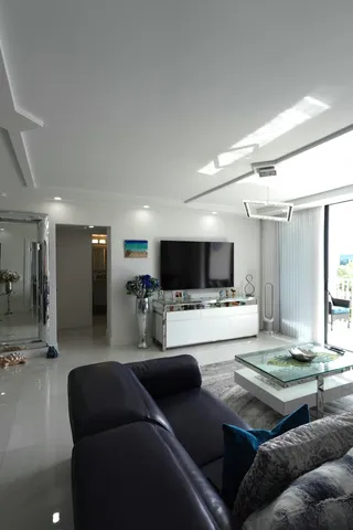 $9,000 | 2860 South Ocean Boulevard, Unit 516, Palm Beach, FL 33480