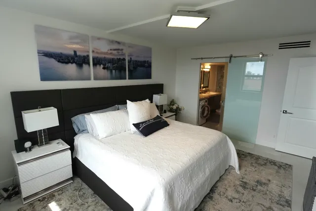 $9,000 | 2860 South Ocean Boulevard, Unit 516, Palm Beach, FL 33480