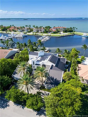$11,500,000 | 6879 Southeast South Marina Way, Stuart, FL 34996
