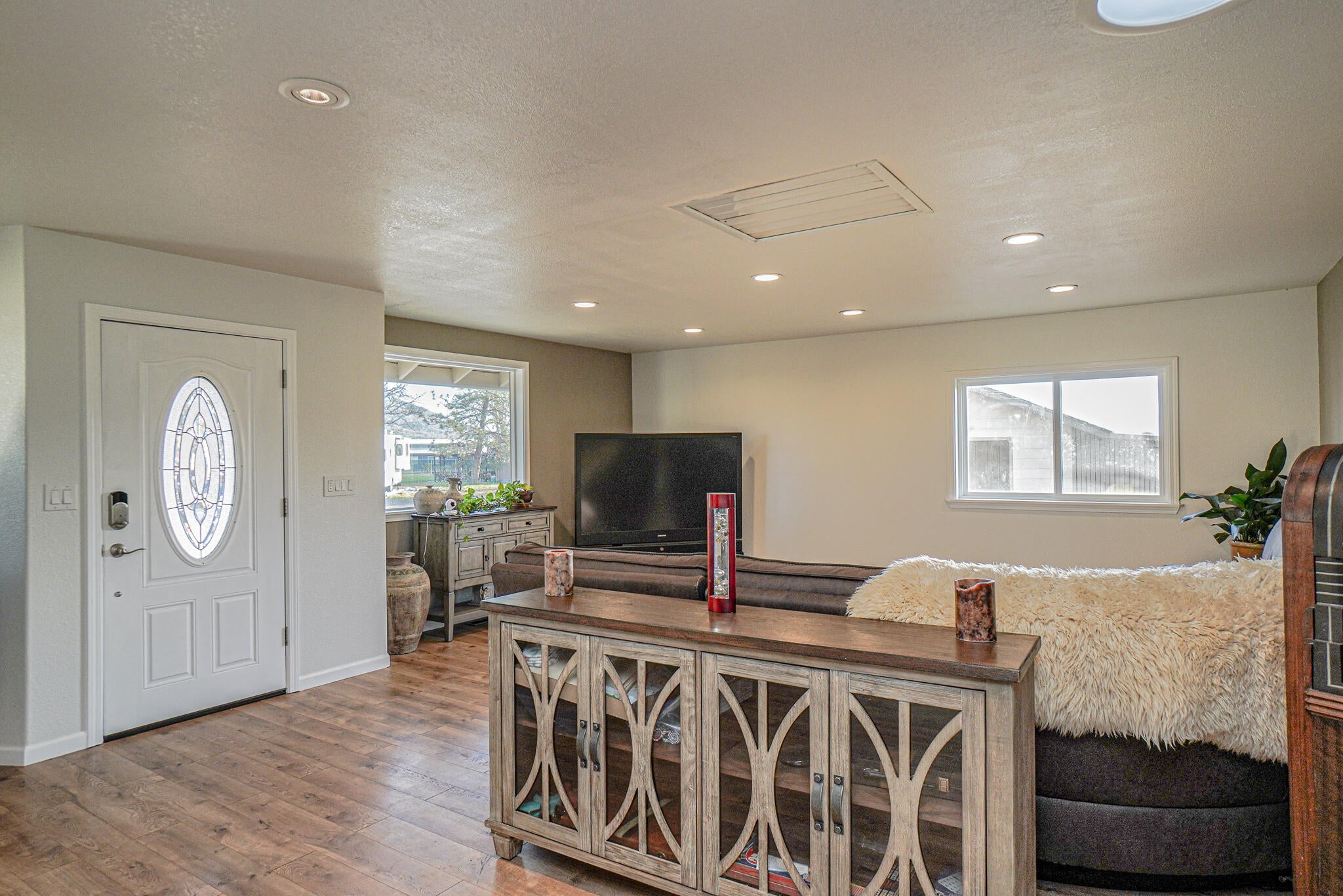 10699 Meadows Road White City, OR 97503 - Photo 26 of 47 DSC00498