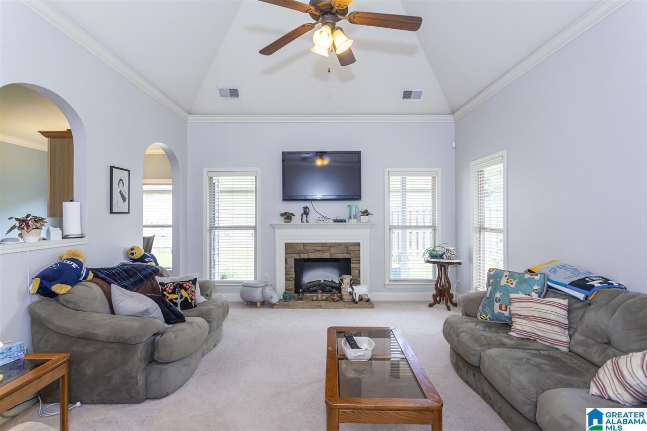 1024 Pearl Place Calera, AL 35040 - Photo 12 of 40